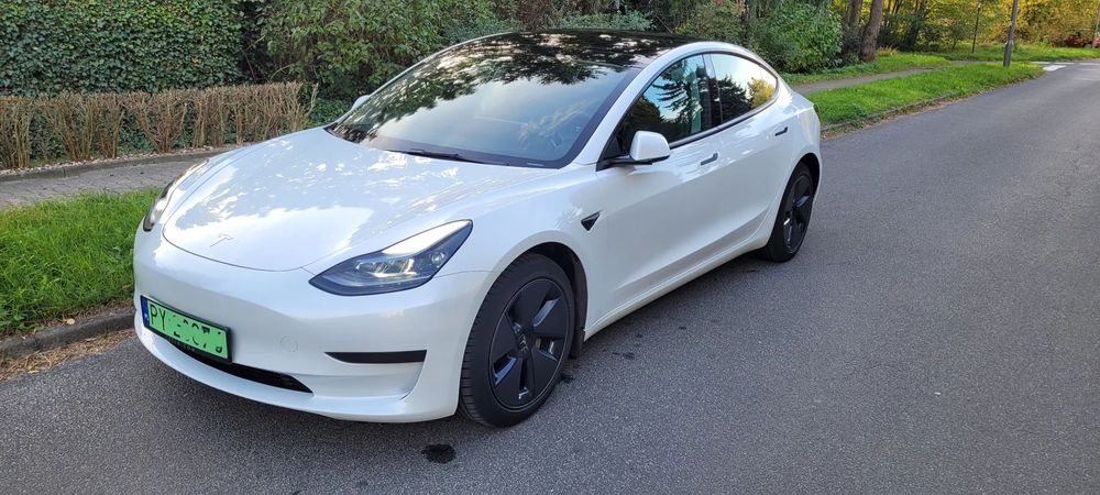 Tesla Model 3 Tesla 3, stan idealny, pierwszy właściciel, przejęcie leasingu