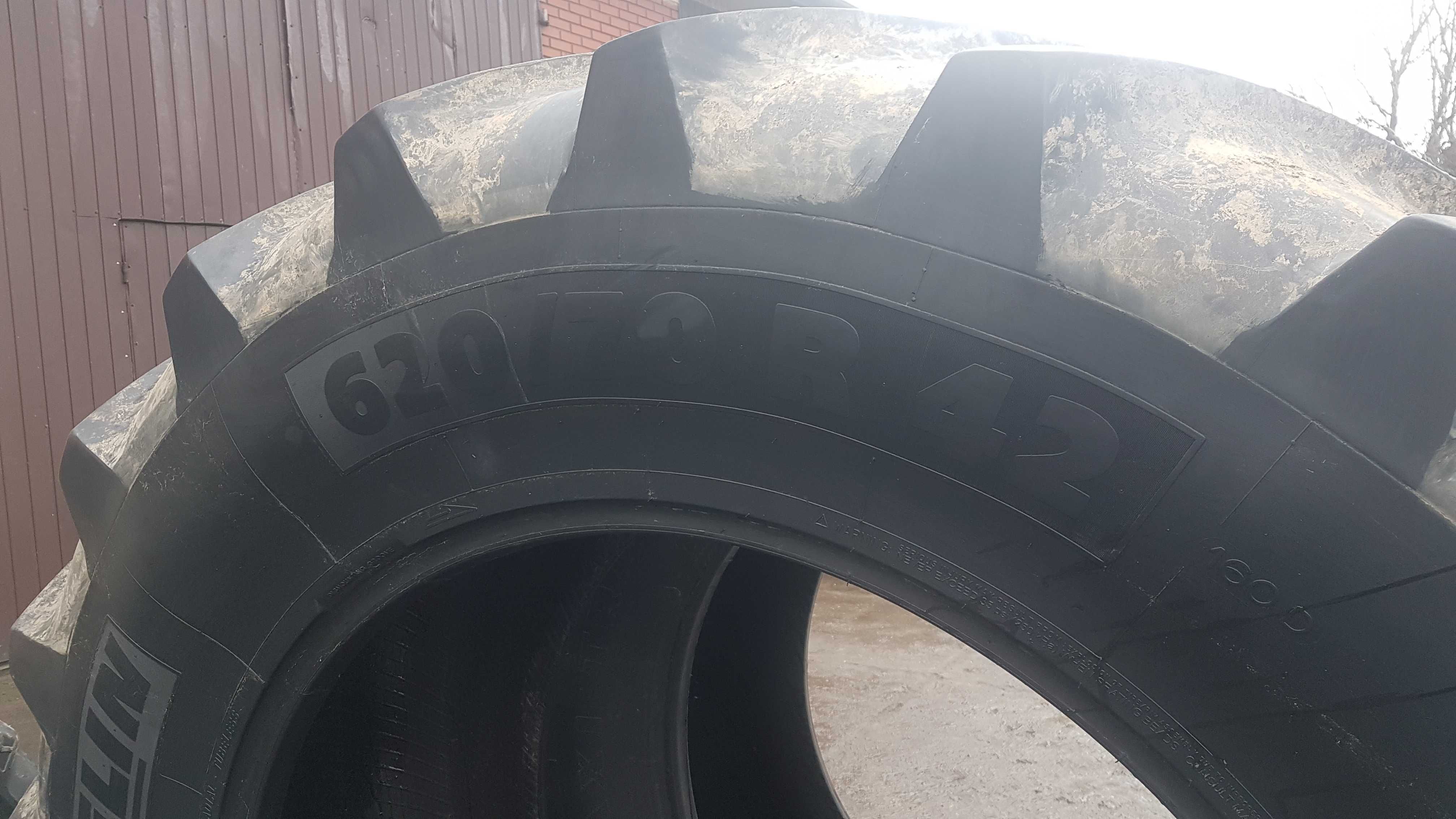 Opony 620/70R42 Firestone / Michelin