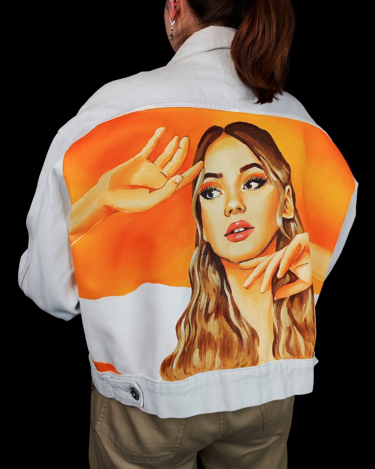 Custom Kurtka Jeansowa Julia Żugaj