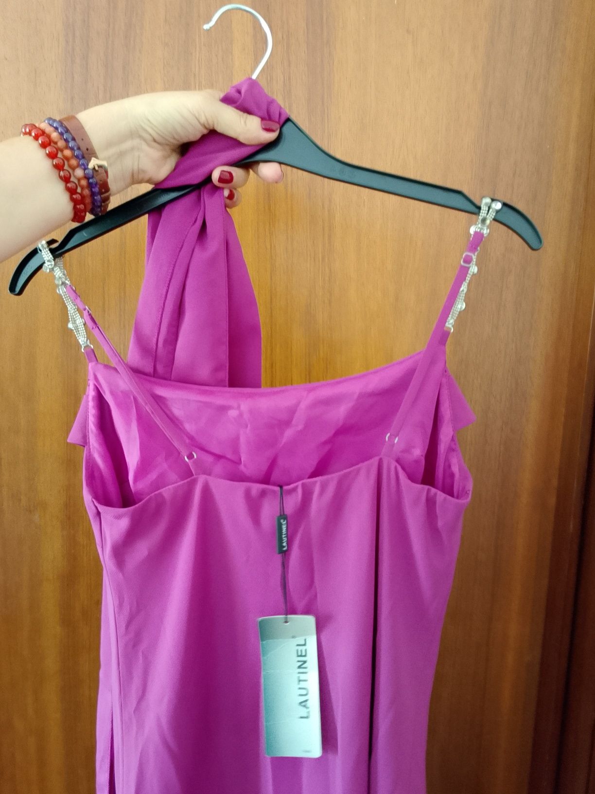 Vestido de cerimónia novo com echarpe S