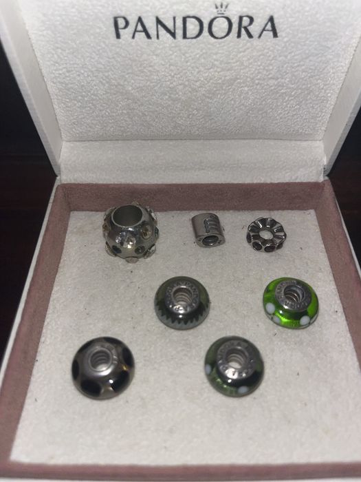 Pulseiras & contas pandora