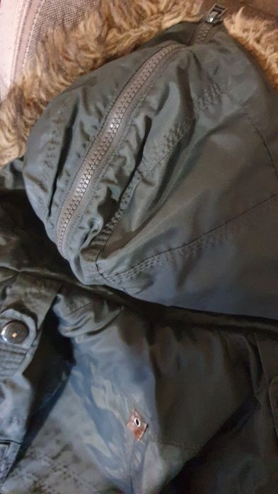 Продам тёплую куртку для мальчика