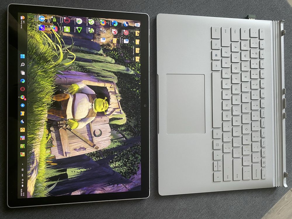 Microsoft surface book 2, i7, 16GB, 512GB, GTX1050