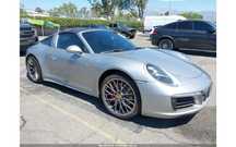 Porsche 911 2016 PORSCHE 911 TARGA 4 GTS/TARGA 4S Benzyna / Manual