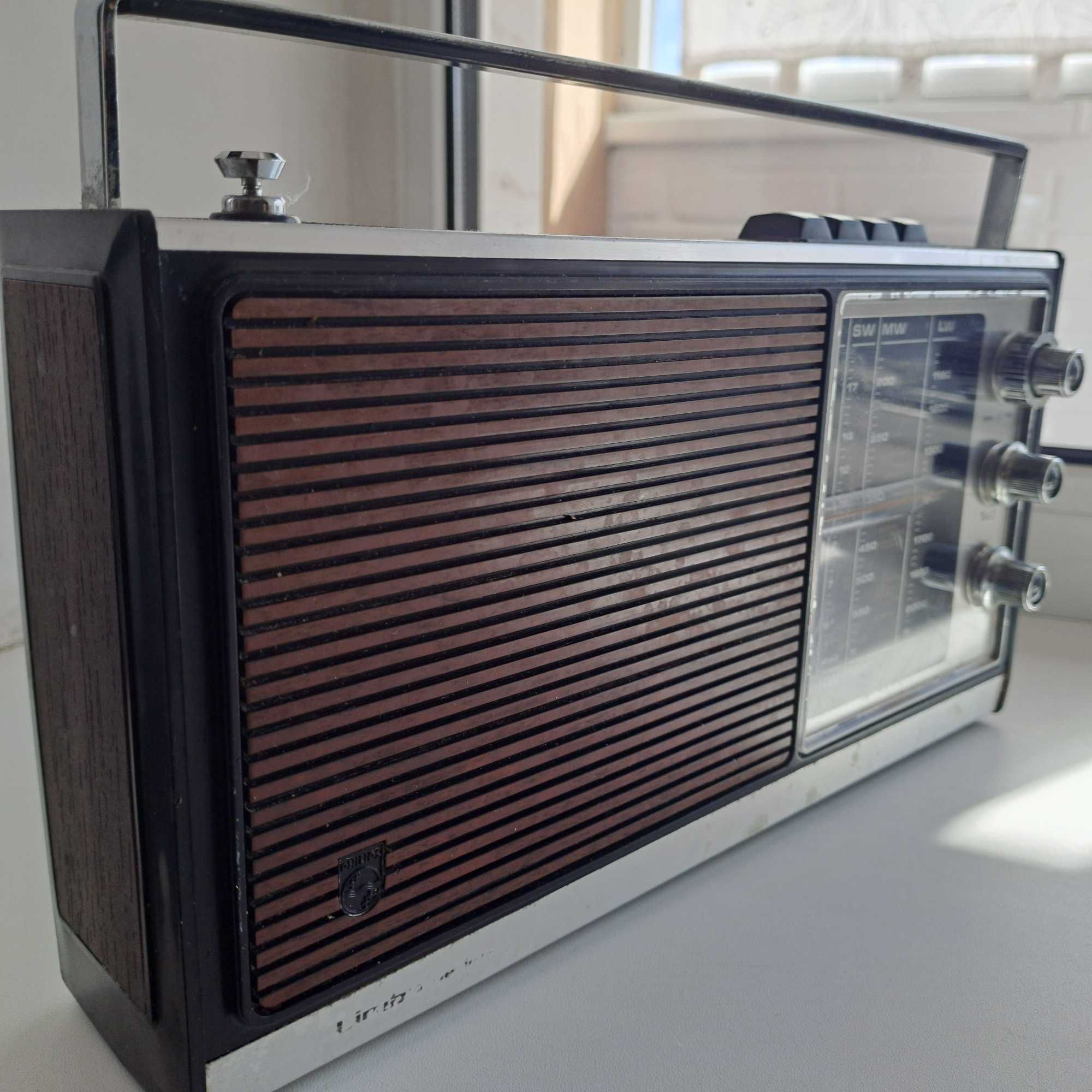 Радіоприймач Philips Ibérica