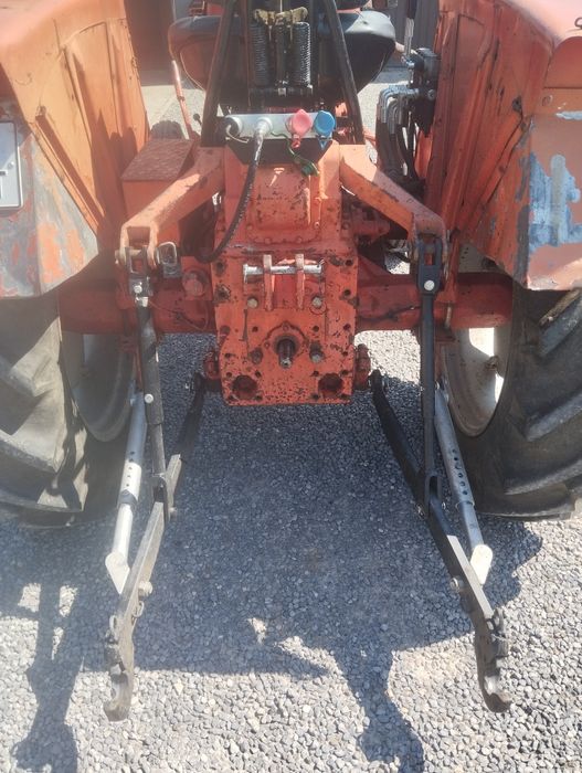 Ciągnik rolniczy Renault R 7231