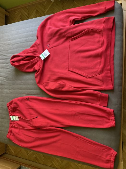 Dresy Jordan essential czerwone