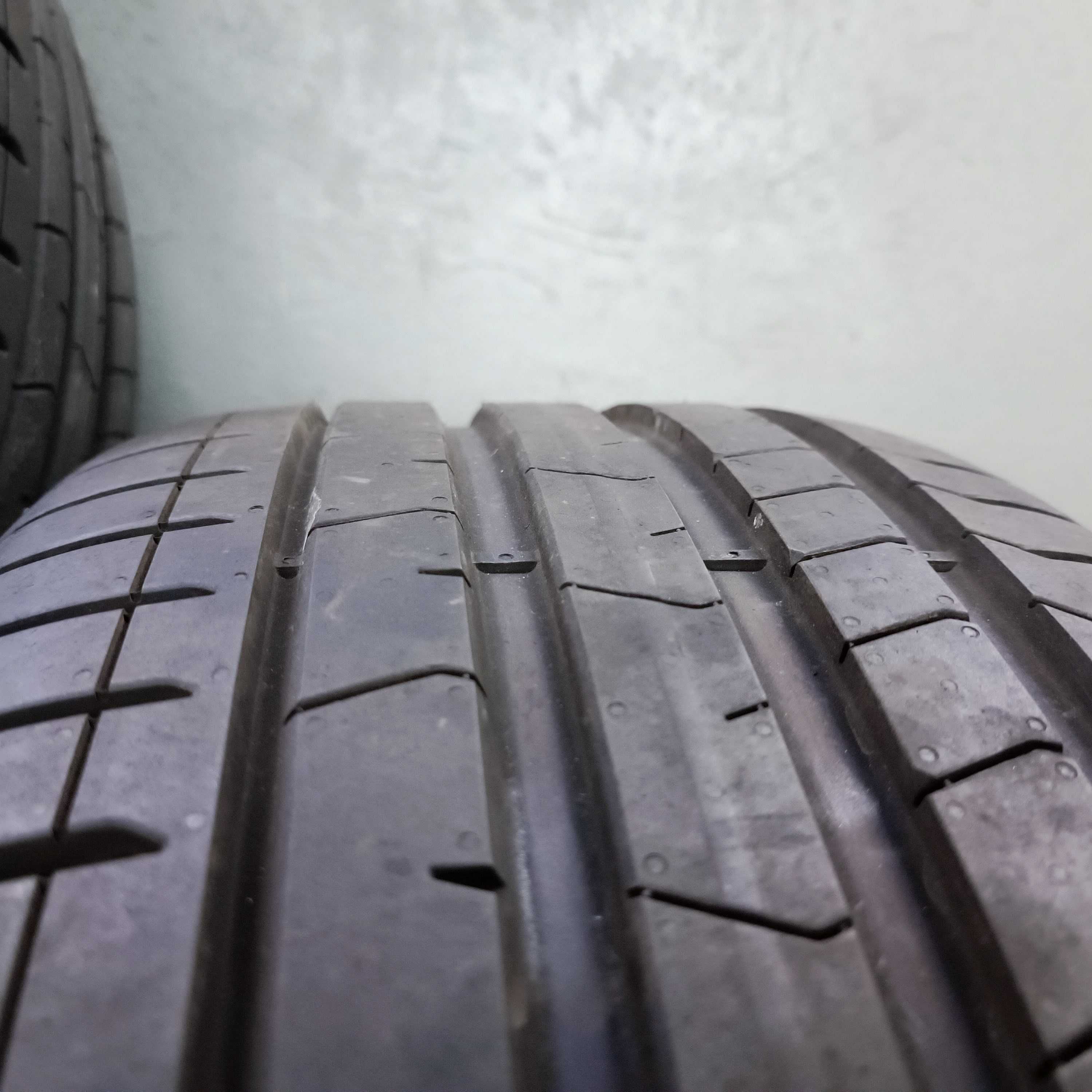 Opony 255/40R21 PIRELLI P Zero