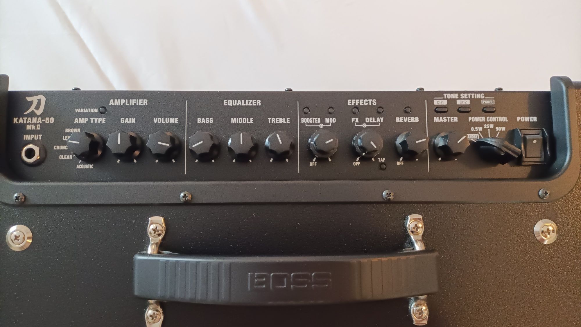 Amplificador Boss Katana 50 MK II