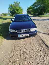 Автомобиль Audi A4 Avant