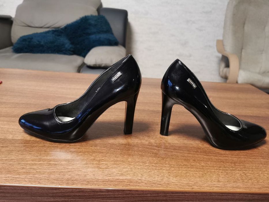 Sprzedam szpilki damskie r 37