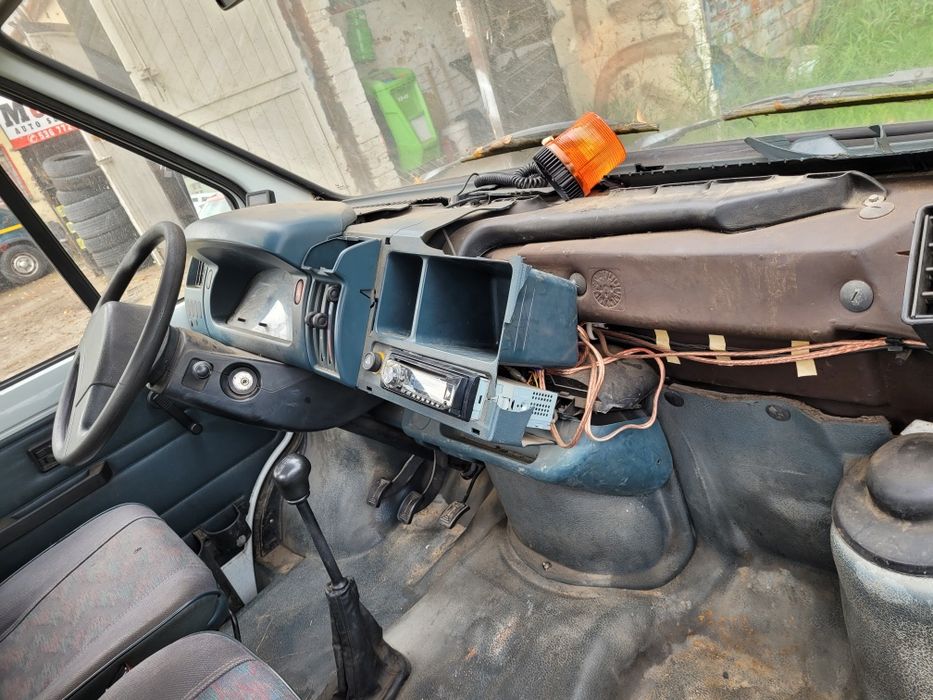 Autolaweta, pomoc drogowa traffic