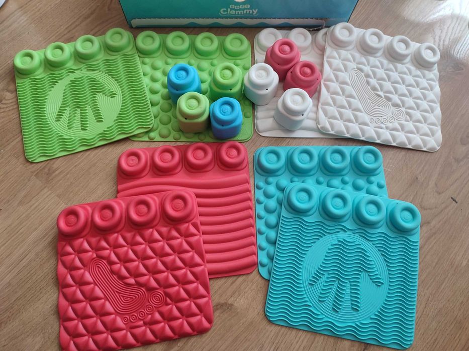 Mata sensoryczna + klocki Clemmy soft