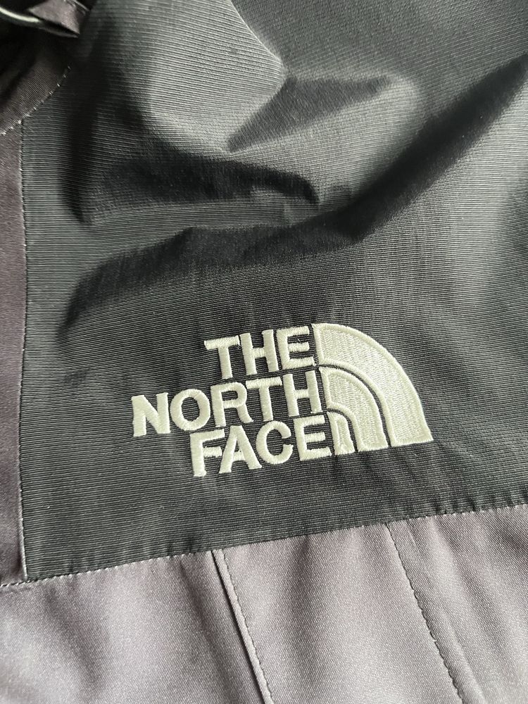 The North Face куртка, ветровка