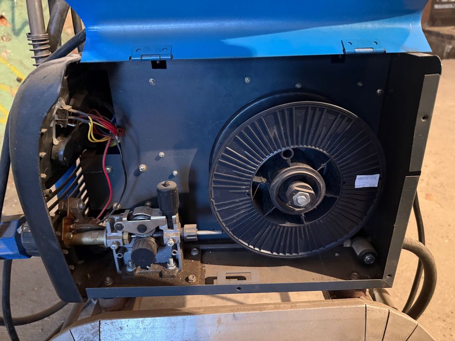 Tesla Weld MIG/MAG/MMA 285 + каталка