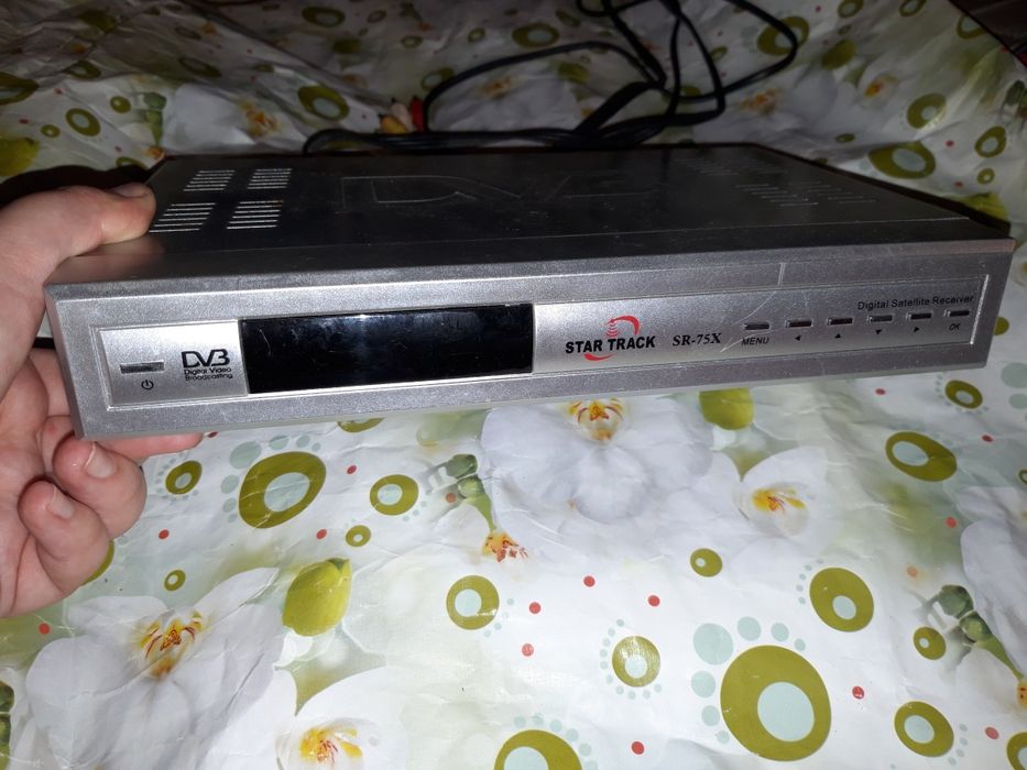 Спутниковое телевидение ТВ-ресивер DVB-T2 Б/У Star Track SR-75x t 2 t2