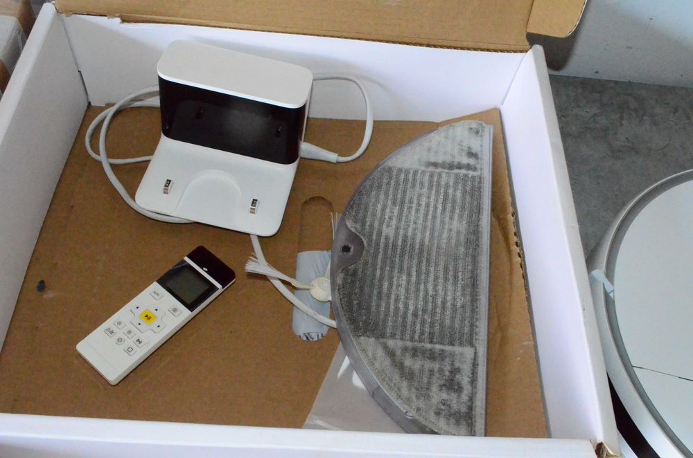 Robot sprzątający mopujący odkurzacz Xiaomi Vacuum-Mop 2