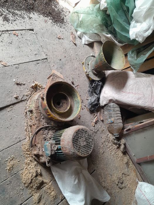 Продам корморизку