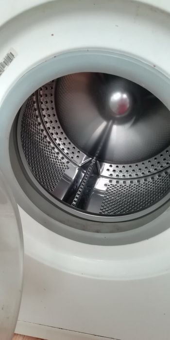 Пральна машина Індезіт W 101 на запчастини