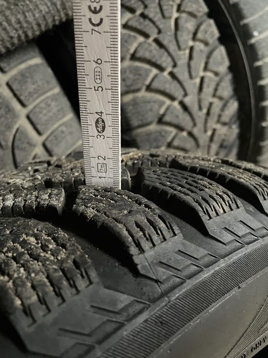 Продам зимові шини nokian