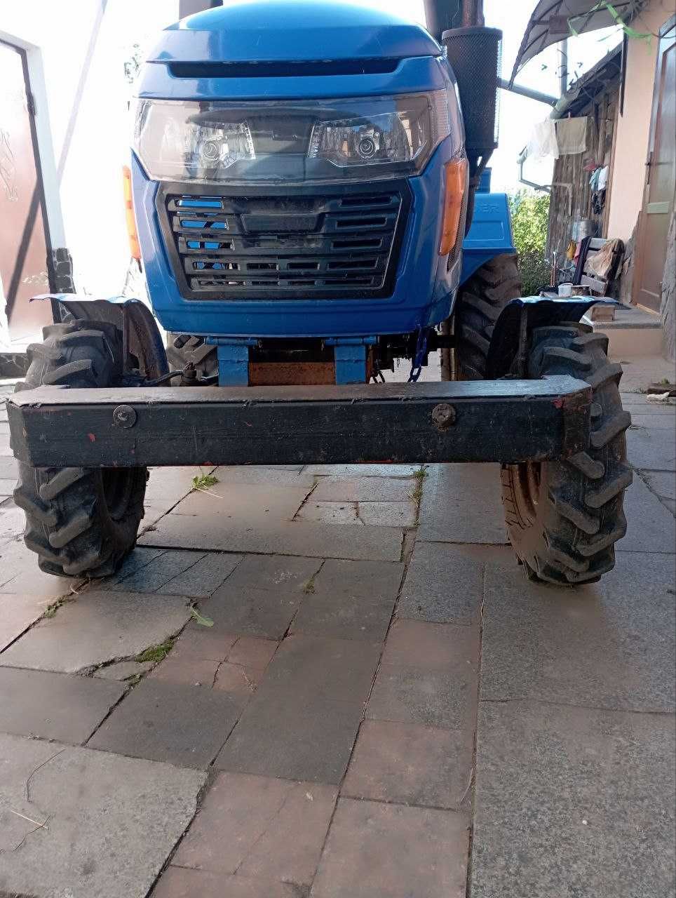 Трактор  LIDER 18