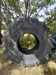 Opona 680/85 R32 Continental