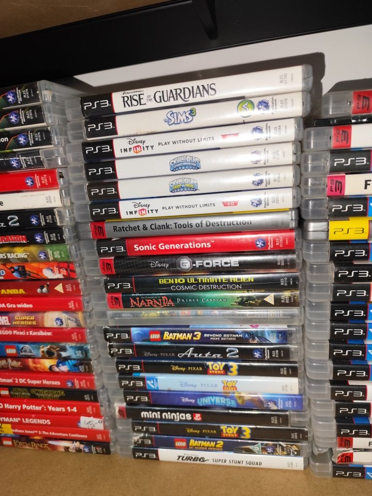 Dwie gry rainbow six Vegas 2 i FIFA street 3 ps3