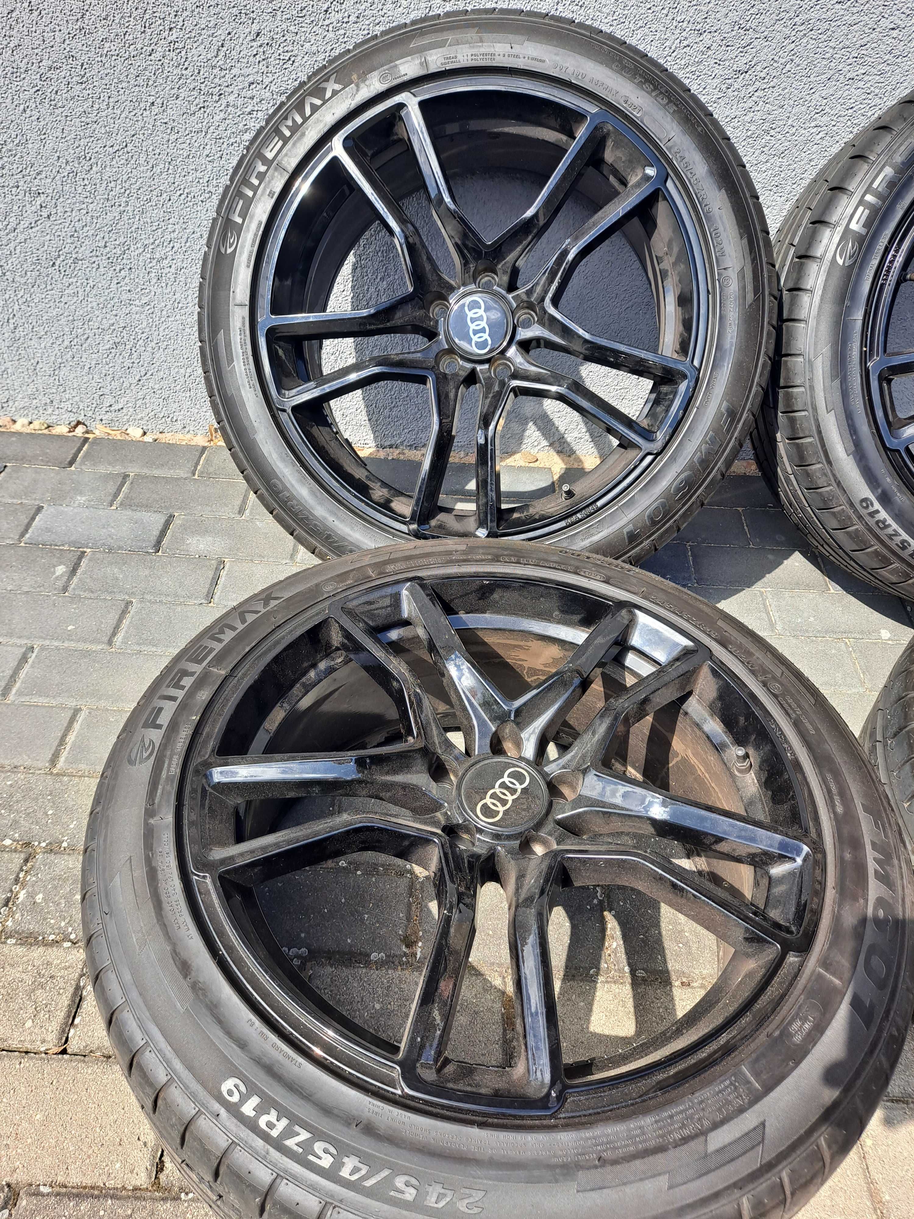 Felgi 4x 19 5x112 Audi komplet