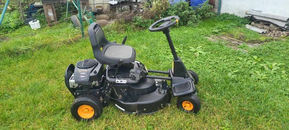 Ciągniczek kosiarka