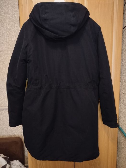 Продам зимнюю куртку МЕRRELL