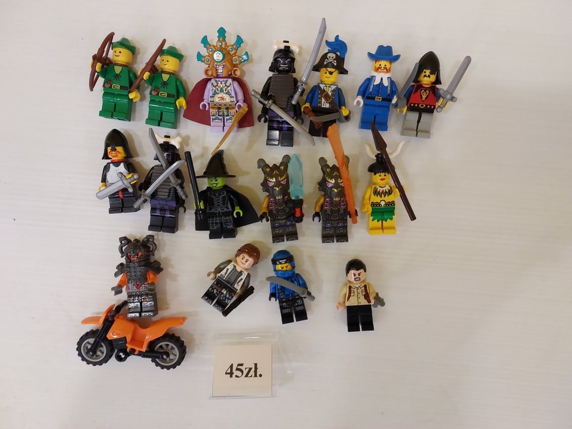 Lego-figurki Lego różne serie.