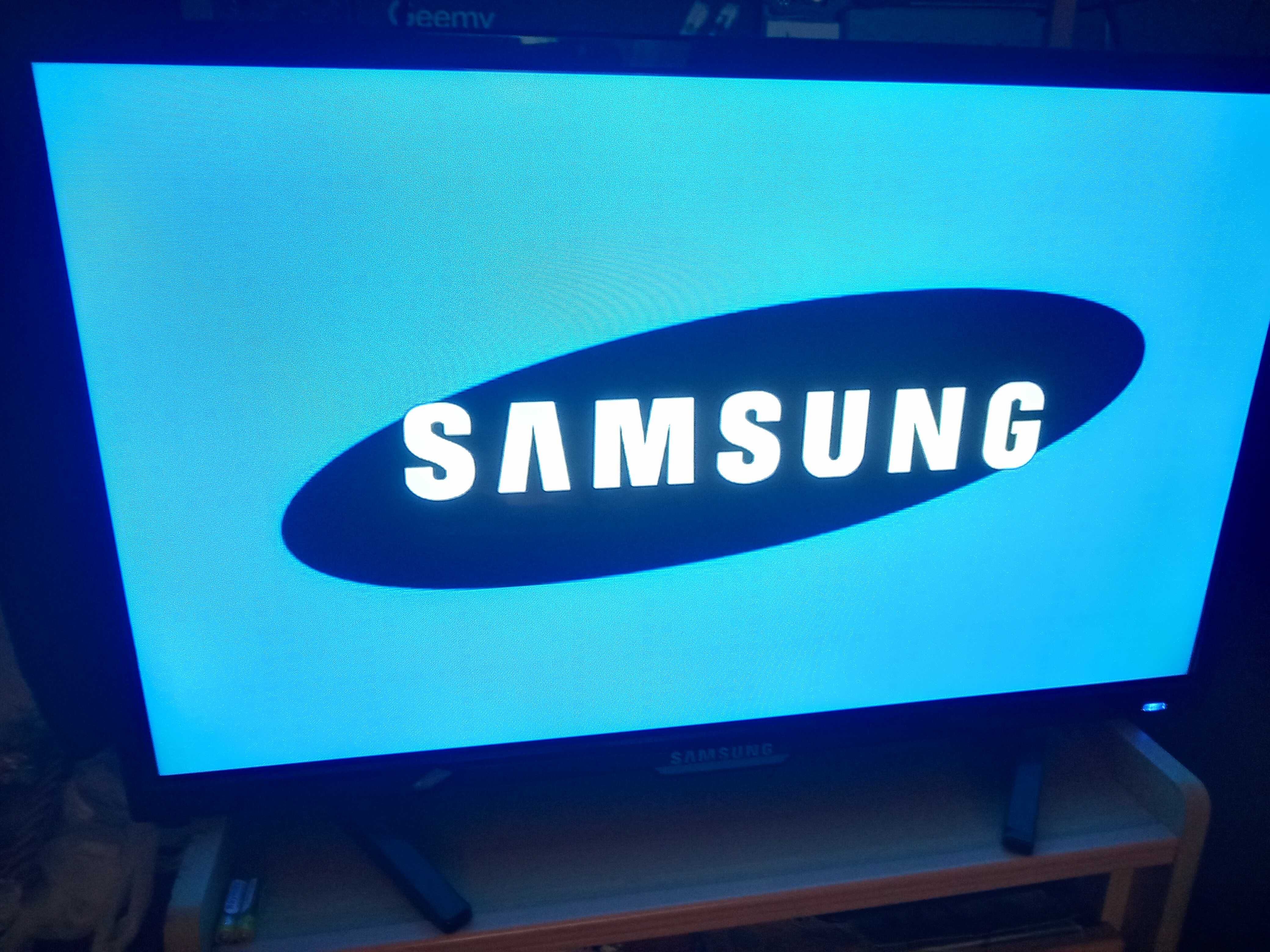 Телевізор Samsung led 32