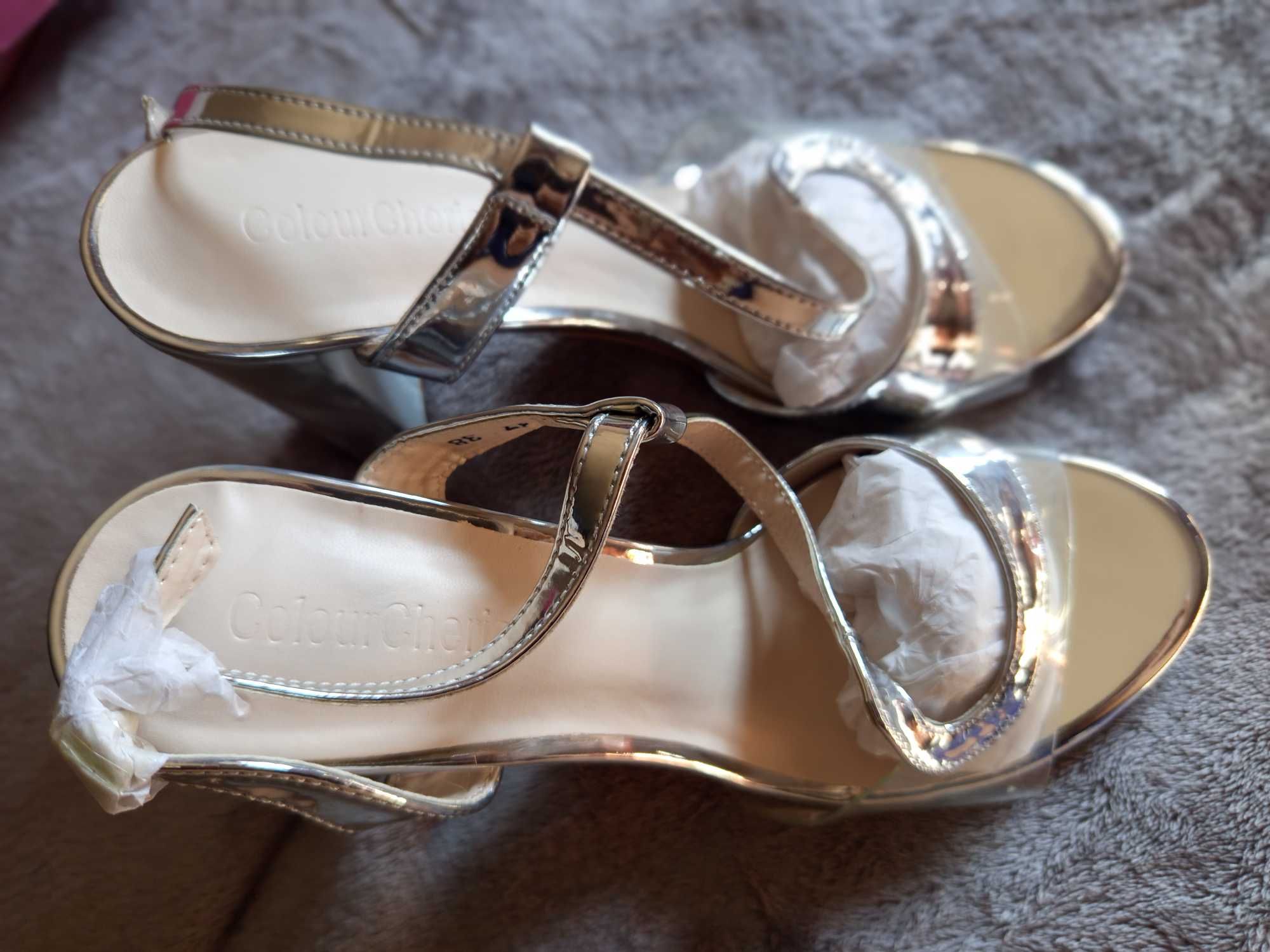 Sapatos de senhora