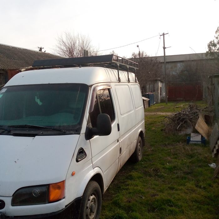 Хорошее авто , все исправно