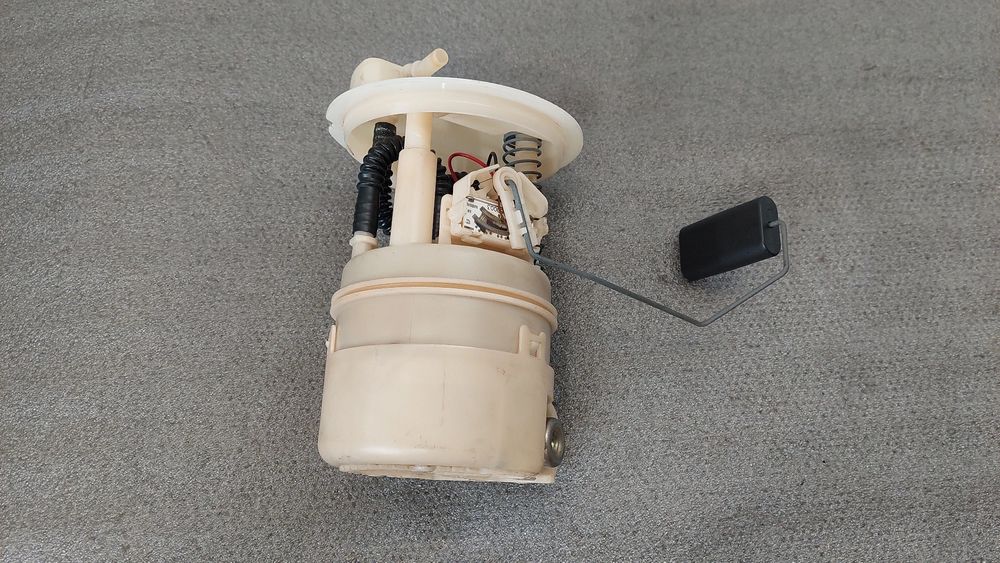 Bomba de combustível RENAULT Clio II (BB0/1/2_, CB0/1/2_)