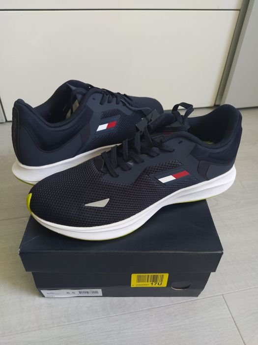 Nowe buty sneakersy Tommy Hilfiger 40 TS Sleek 2