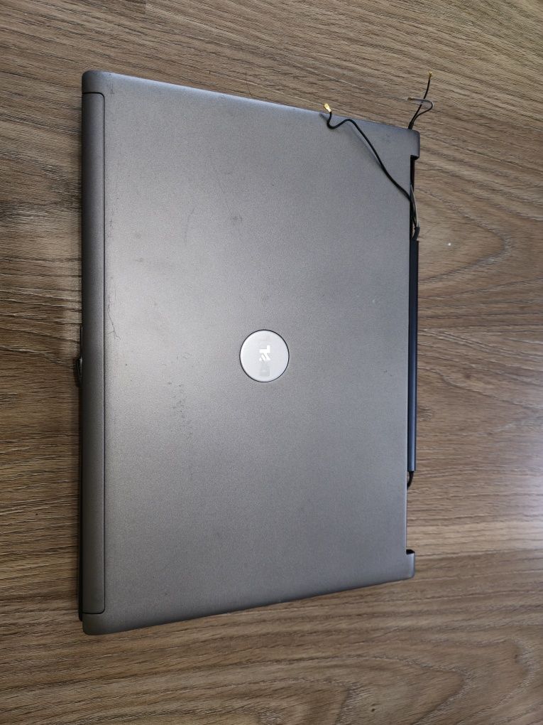 Dell D630 Корпус деталі.