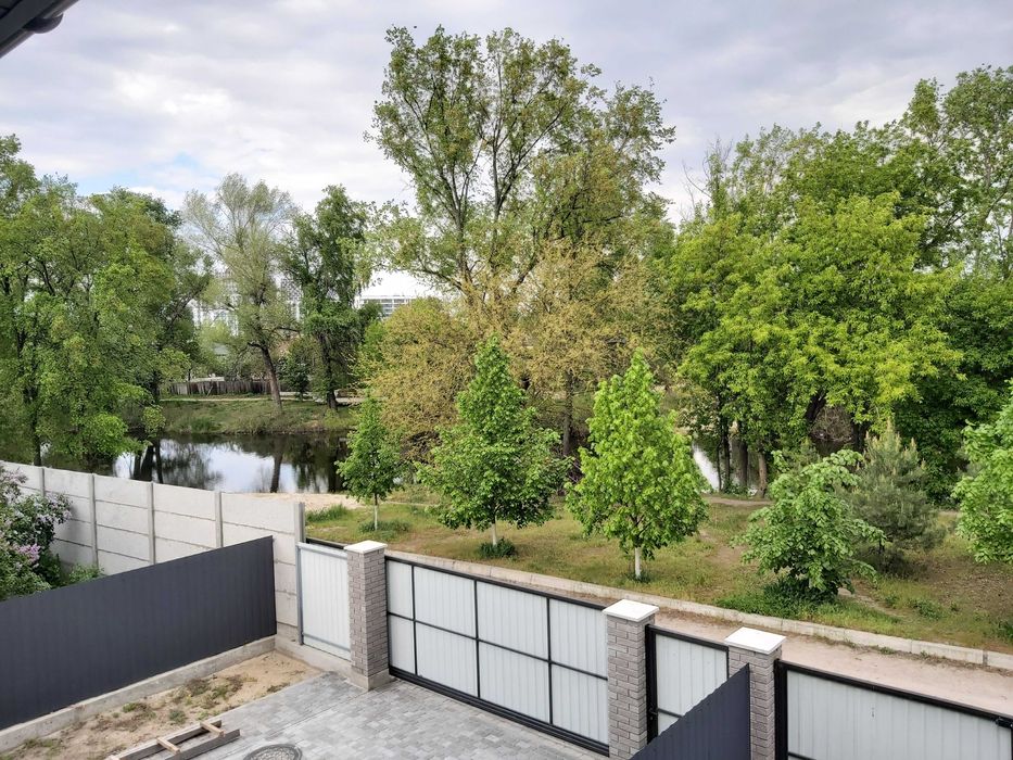 Супер пропозиція!Оренда таунхауса-Осокорки, біля метро Славутич,1км!