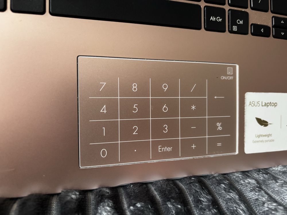 Laptop ASUS E410MA