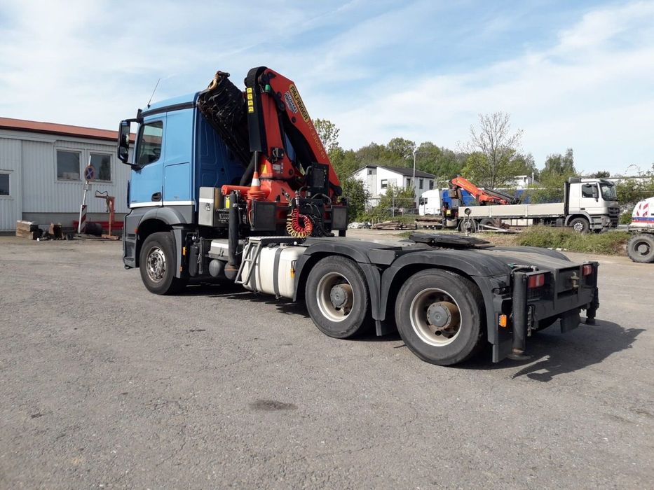 Mercedes-Benz AROCS 2843  Ciagnik siodłowy+HDS Palfinger PK33002,Dźwig za kabiną,6x4