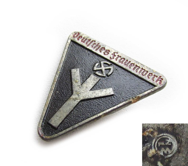 РЕЙХ значок Женский союз RZM M1/148 цинк.