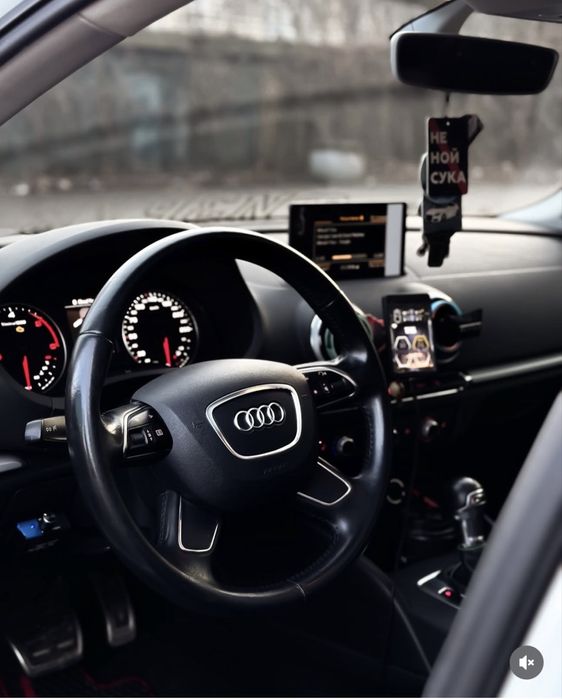 Продам Audi A3 8v 2.0 tdi официал,первый владелец