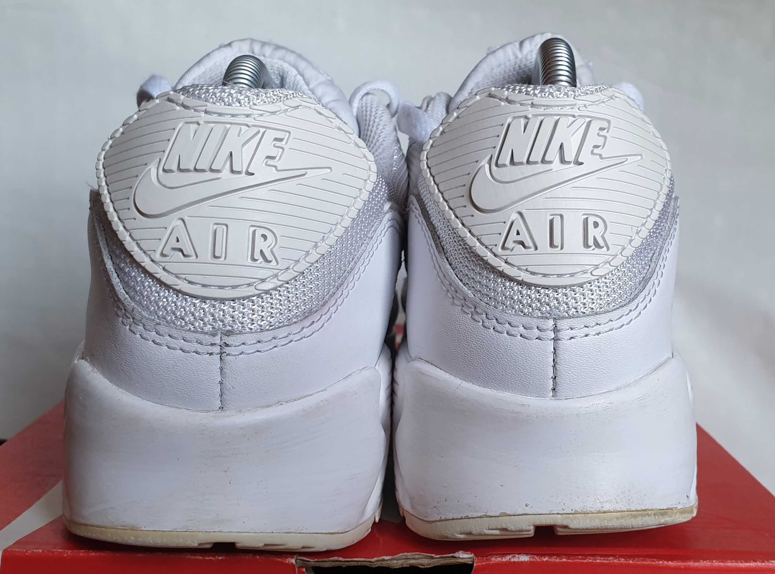 Nike Air Max 90 Triple White 2019 9US/42.5EUR