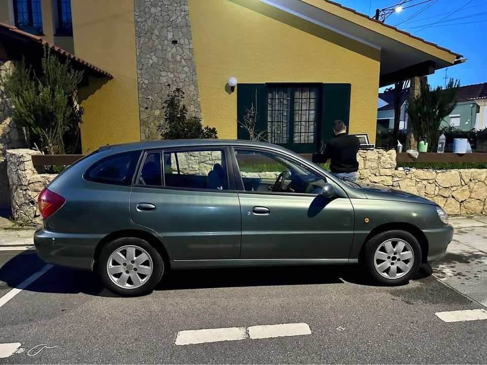 Kia Rio carrro completo