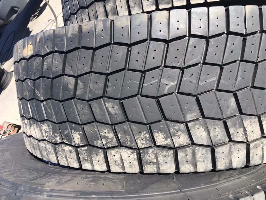 Koła do przyczepy 8 ot. 315/70R22.5 zamiennik 8.25-20 9.00-20