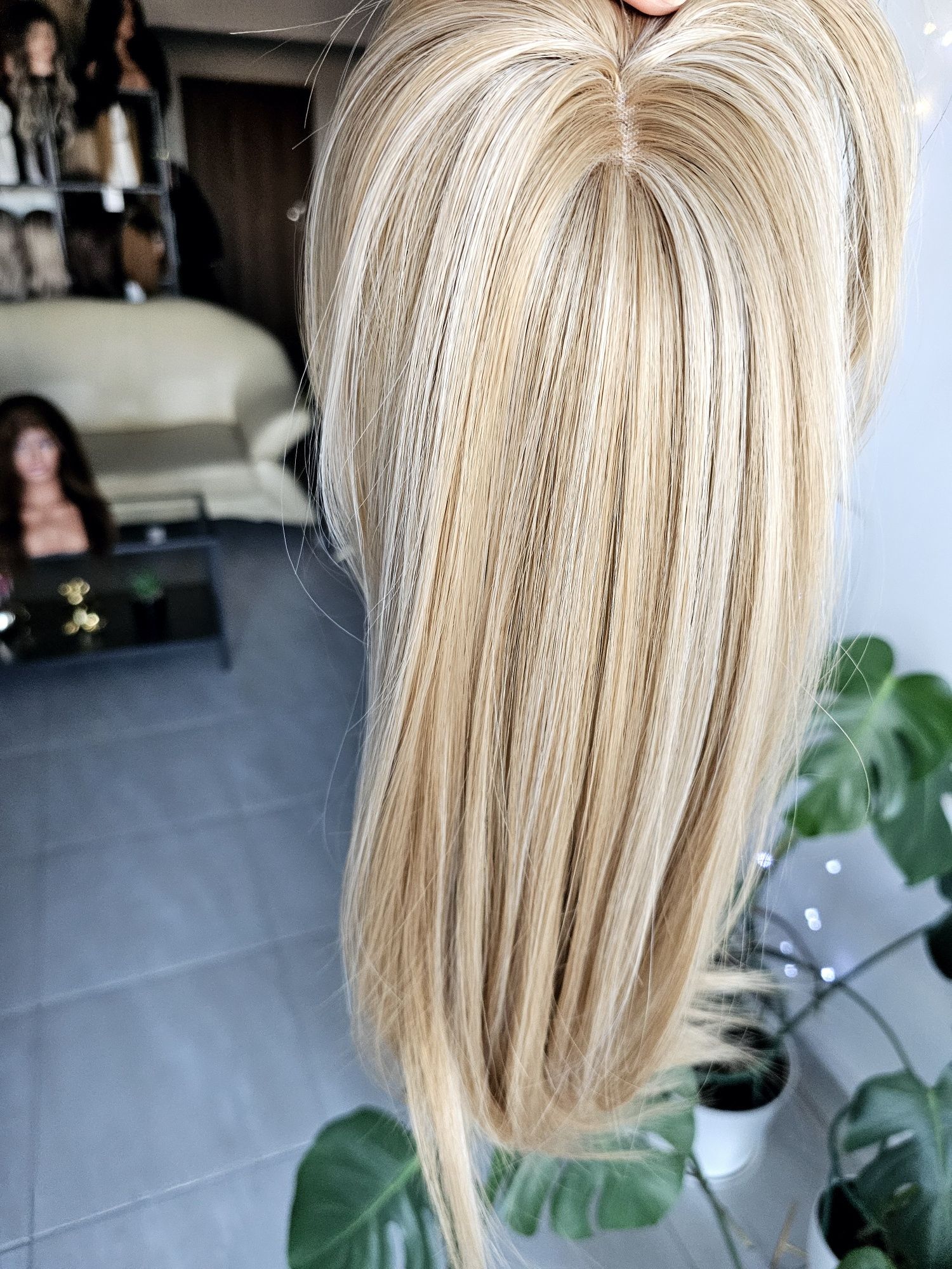 Mini tupet topper Iga miodowy blond refleksy naturalny efekt