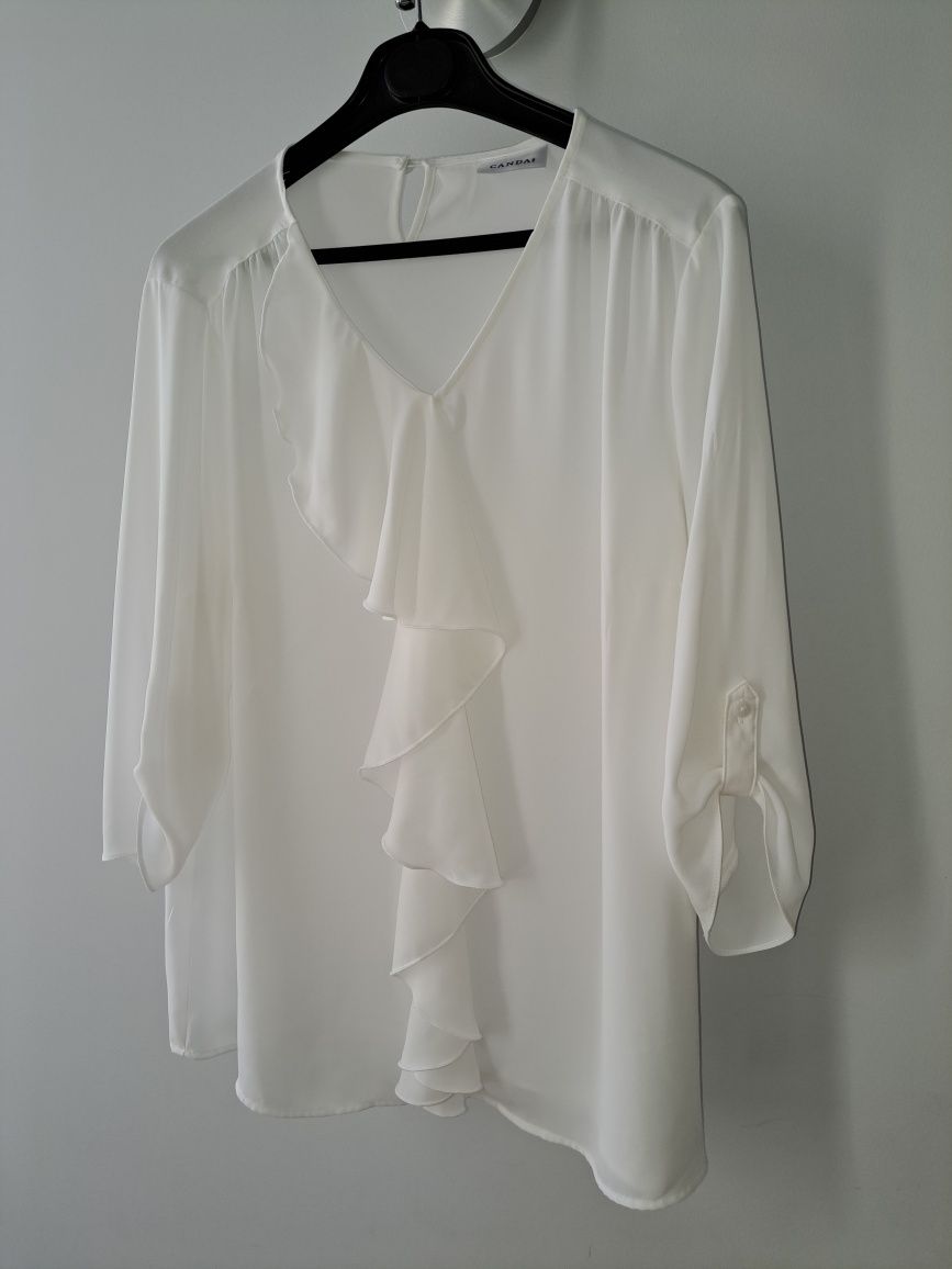 Blusa branca com folho C&A 42 XL