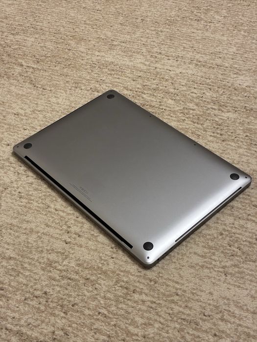 Macbook pro 16 2019 i9/5500M 32/512