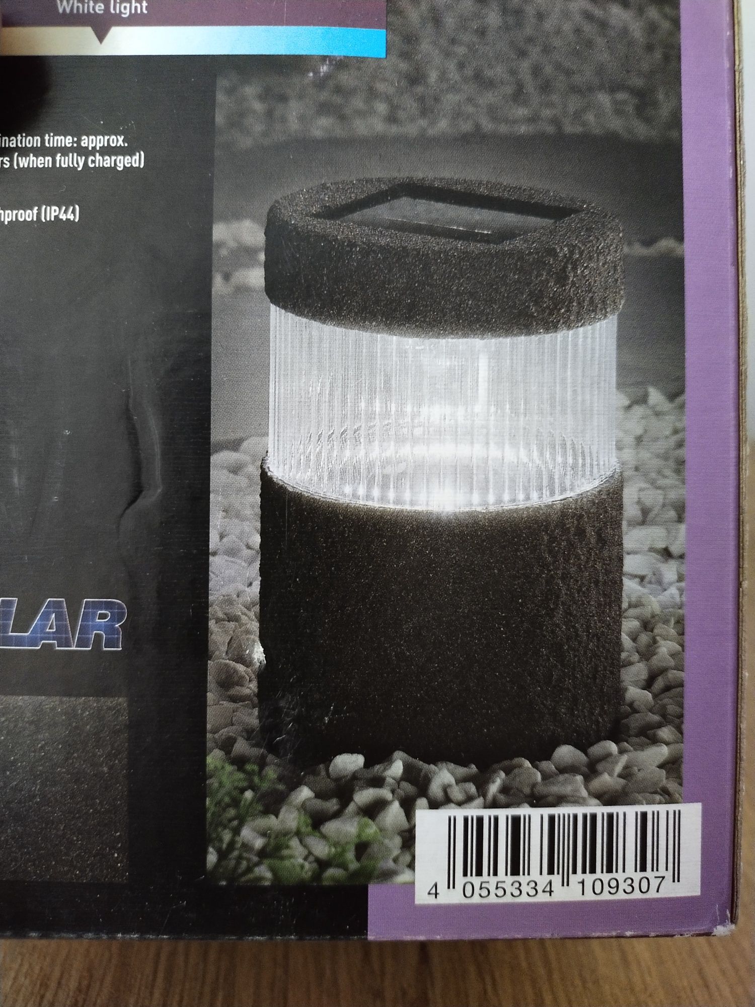 Lampa solarna LED