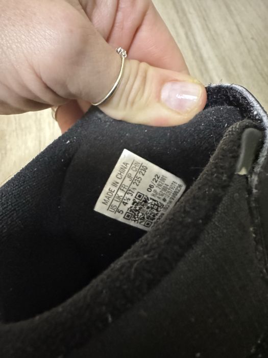 Ботінки Adidas чоботи , сапоги